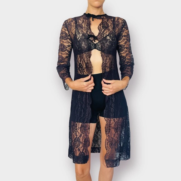 60s black lace overlay - Picture 6 of 6